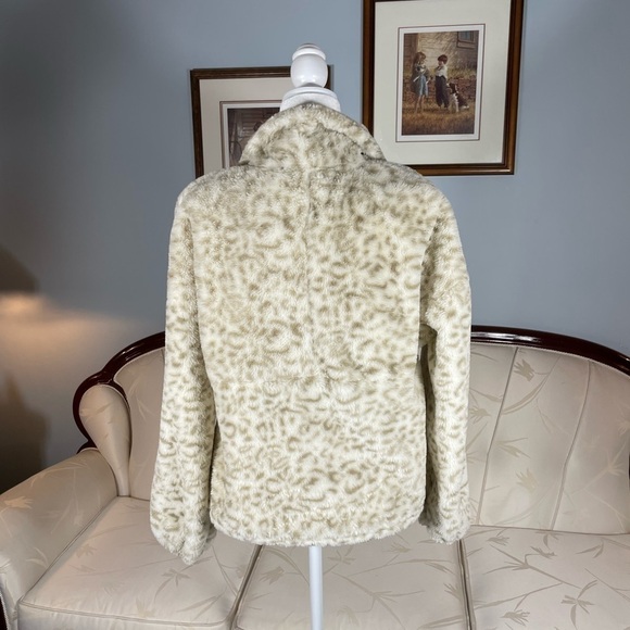 Fashion Nova Faux Fur Animal Print Quarter Zip Sweater - Picture 7 of 14